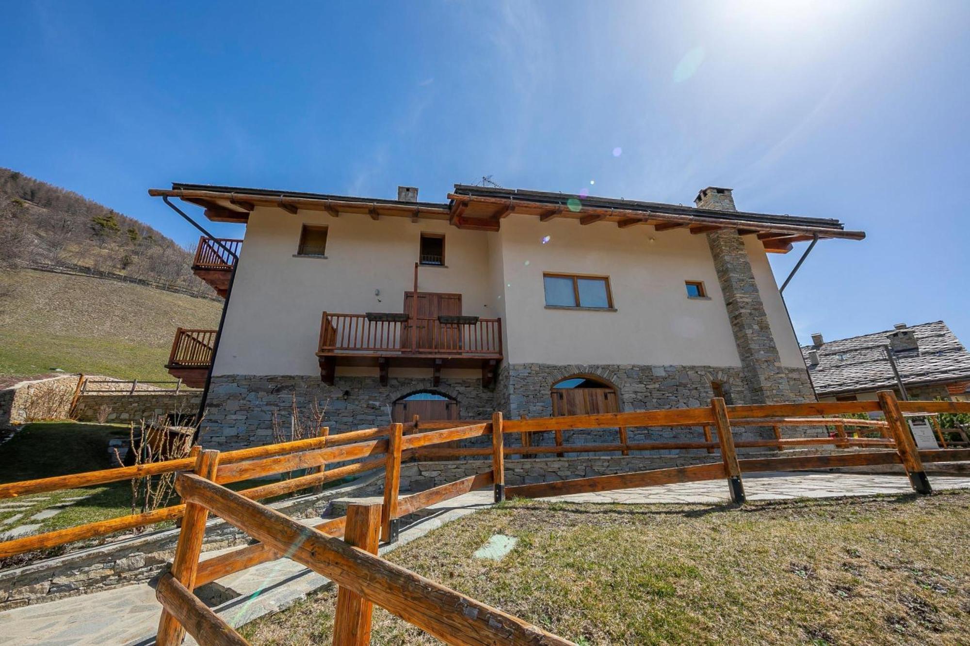 Rebecca'S House Few Steps From Skiing - Happy Rentals Bardonecchia Eksteriør bilde